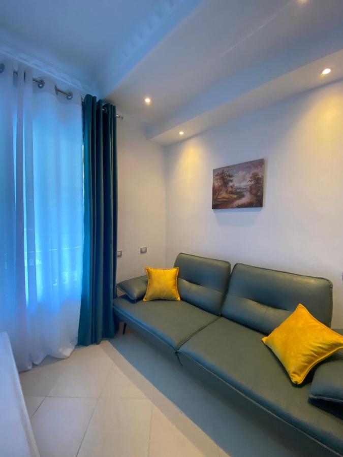 Hotel Kristal Борш Экстерьер фото